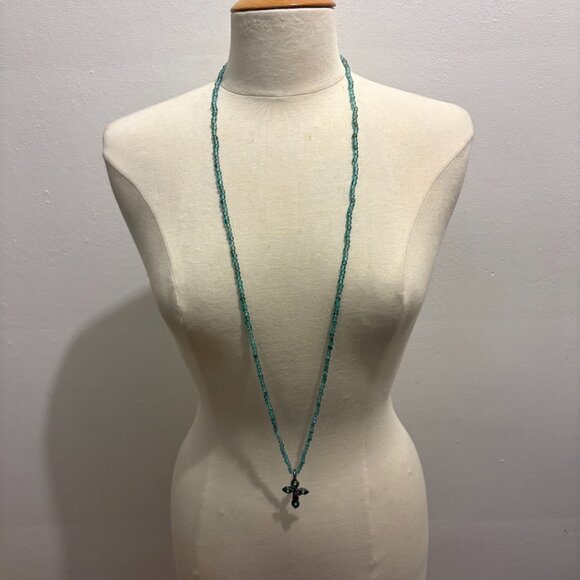 Gerard Yosca signed vintage aquamarine bead necklace with silver cross - Picture 2 of 9